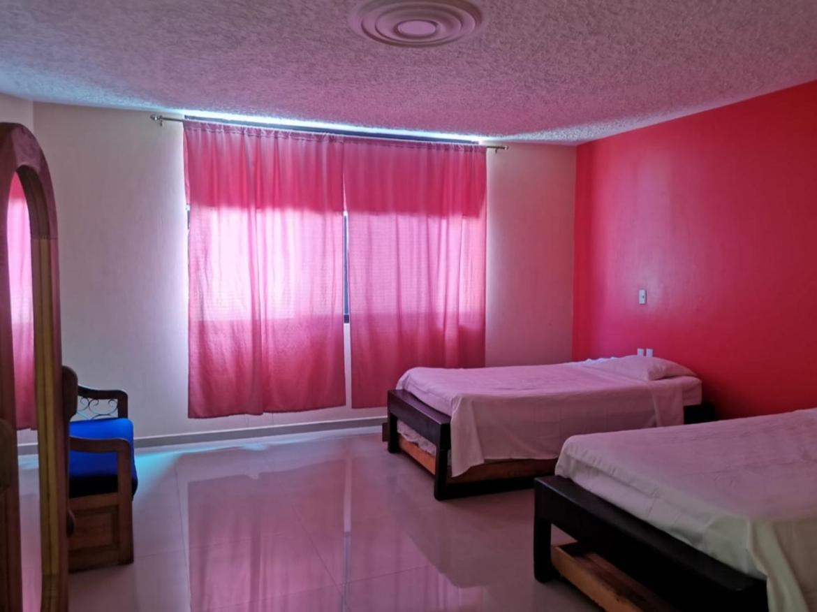 Beautiful Private House In The Downtown With 3 Floors Villa Tepatitlan de Morelos Exterior photo